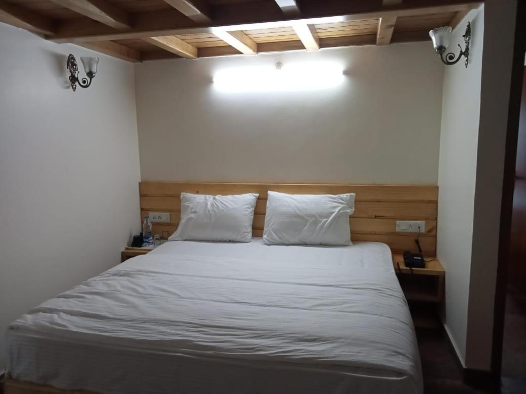 The Kumaon Retreat Hotell Nainital Rom bilde