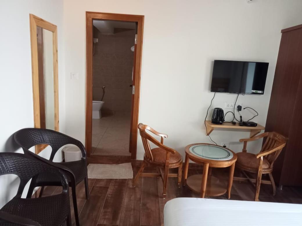 The Kumaon Retreat Hotell Nainital Rom bilde